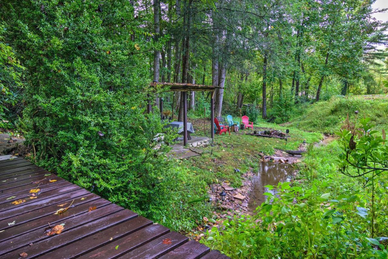 Shaw Creek With Fire Pit And Forest Views Hendersonville